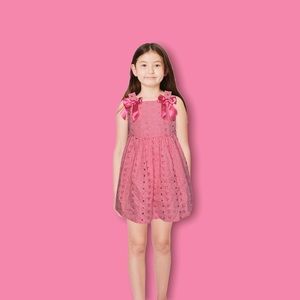 New* pretty all pink dress!! Size: 5 little girls!